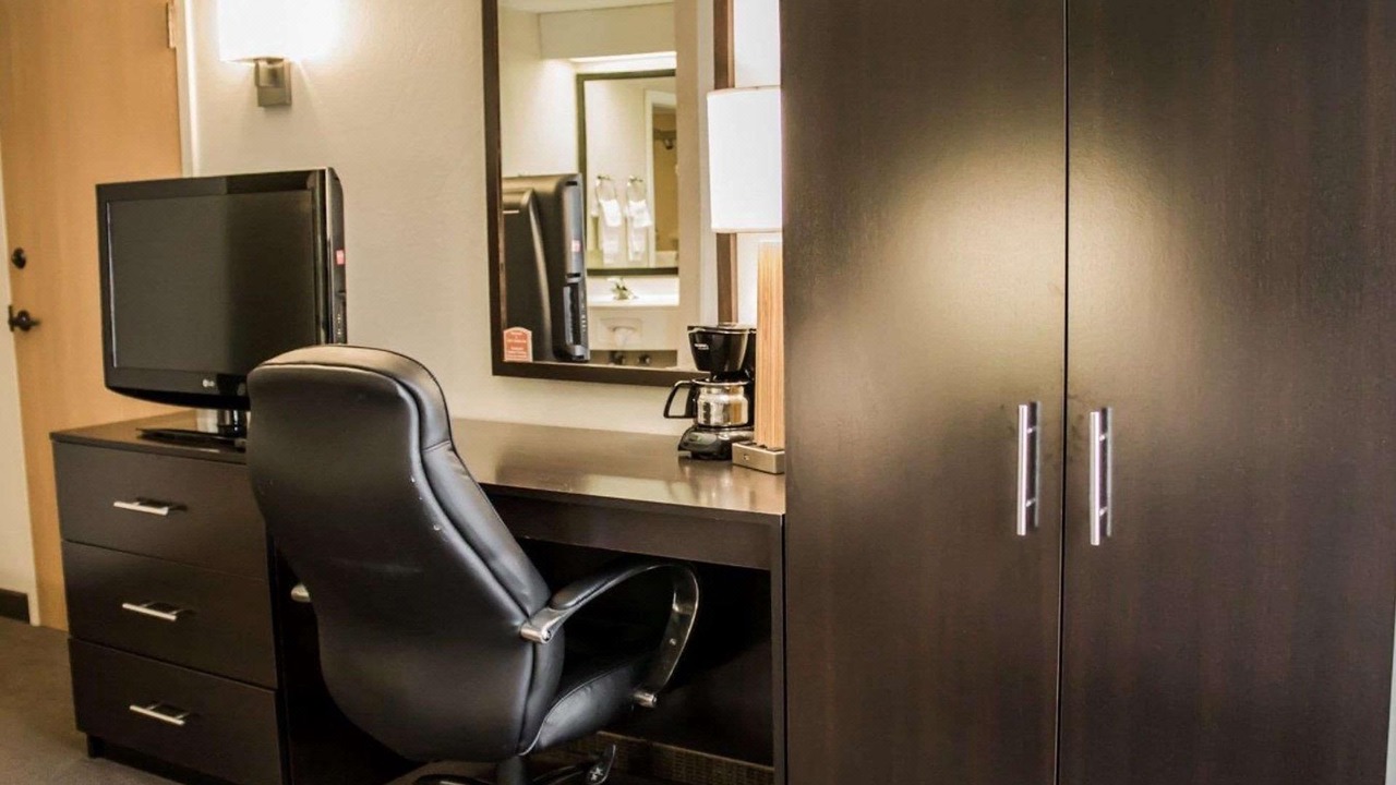 Photo of Others in Tire Hill