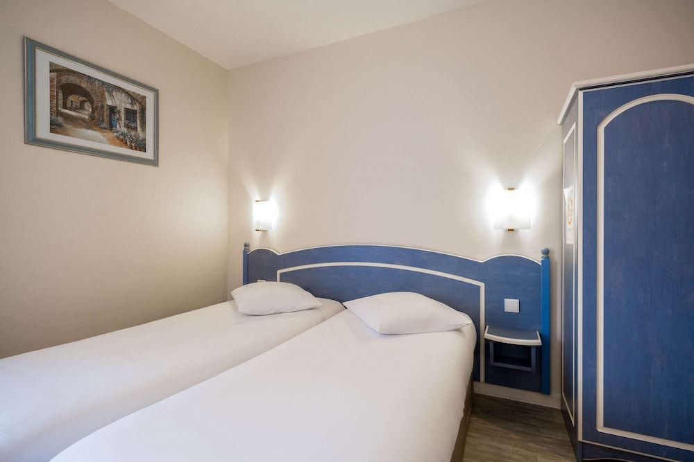 Photo of Bedroom in Saintes