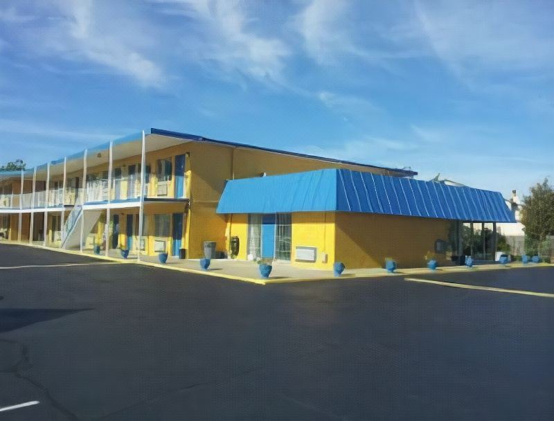 Photo of Buildings in Hampton