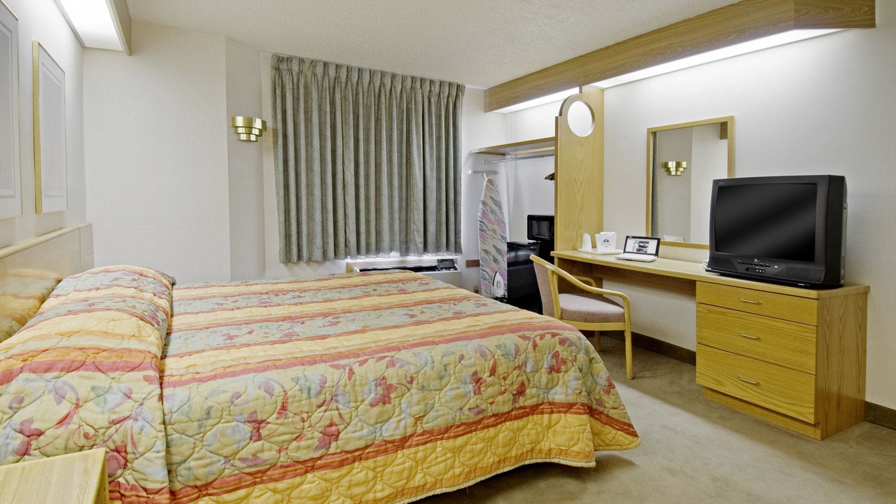 Photo of Bedroom in Rawlins