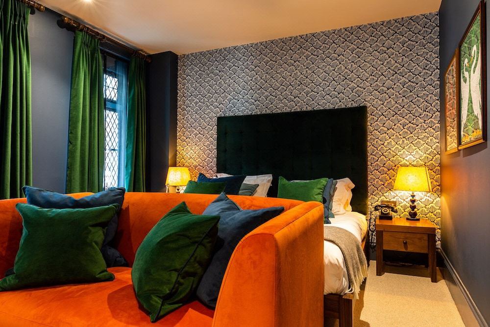 Photo of Others in Barbican