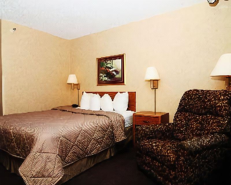 Photo of Bedroom in Raton