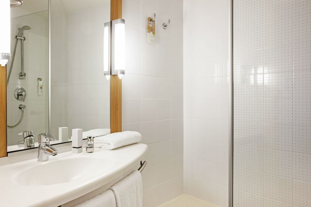 Photo of Bathroom in Rueil-Malmaison