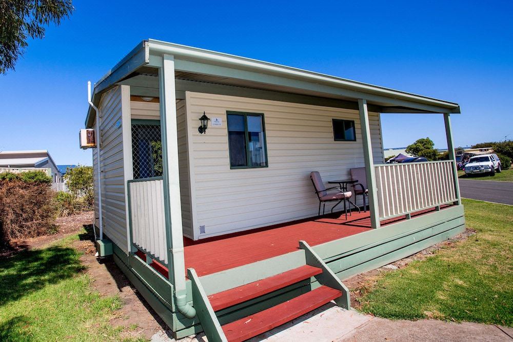 Photo of Buildings in Allansford