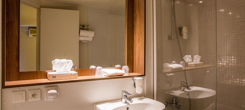 Photo of Bathroom in Amilly