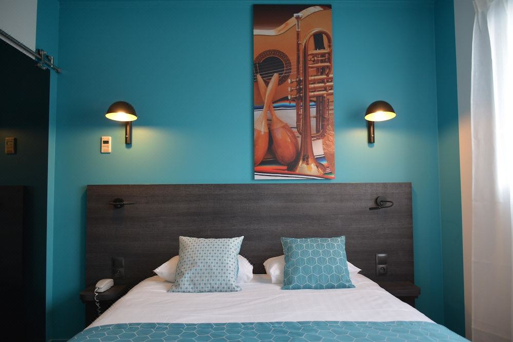 Photo of Bedroom in Saint-Herblain