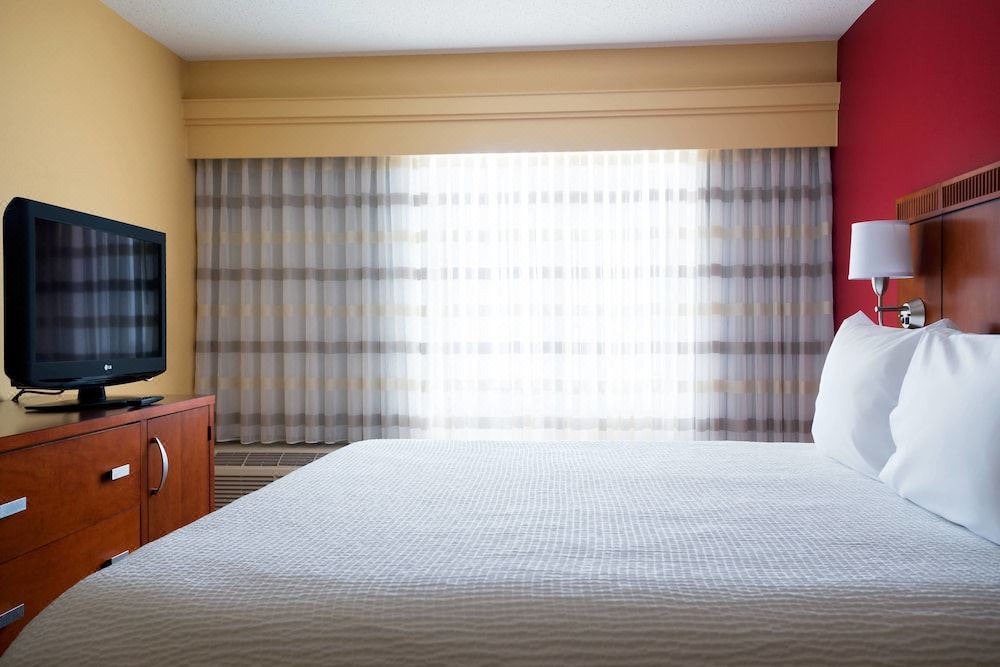 Photo of Bedroom in Wayne