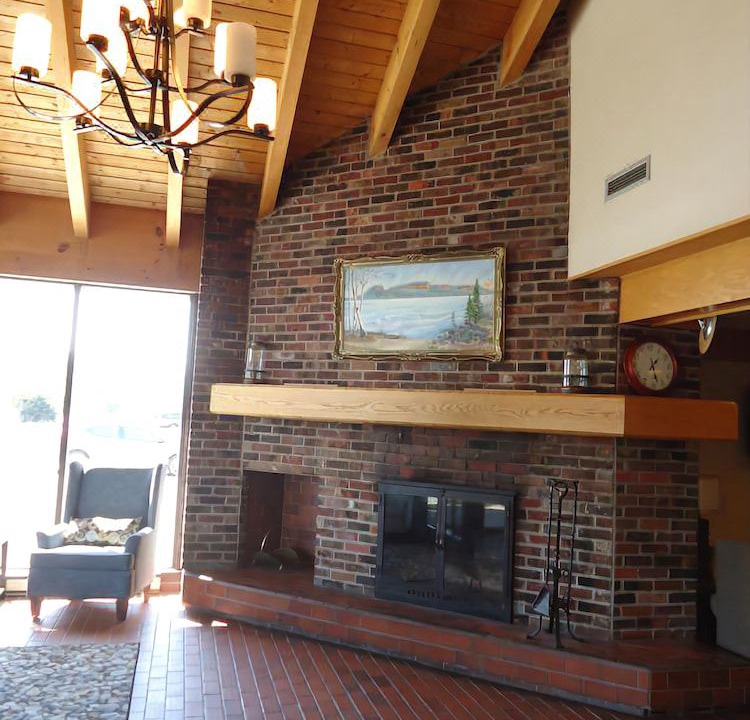 Photo of Livingroom in Thunder Bay