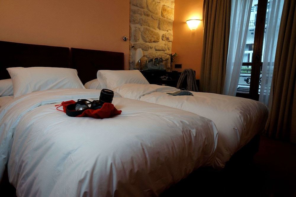 Photo of Bedroom in Notre-Dame-des-Champs