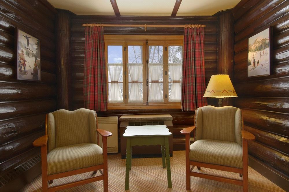Photo of Livingroom in Papineau Regional County Municipality
