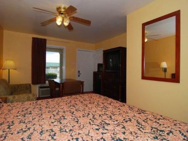 Photo of Bedroom in Bartlesville