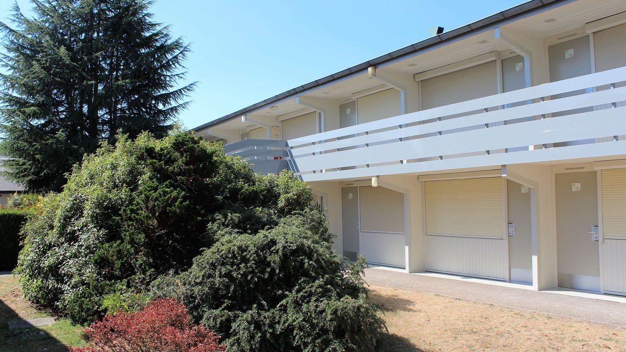 Photo of Buildings in Cleon