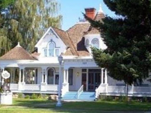 Photo of Buildings in Goldendale