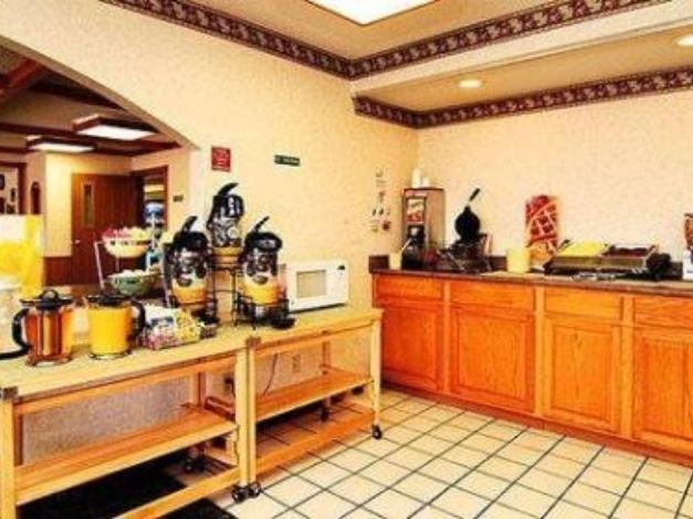 Photo of Kitchen in Raton