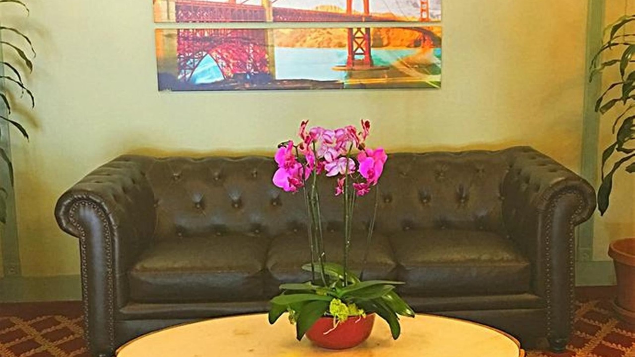 Photo of Livingroom in Downtown San Francisco