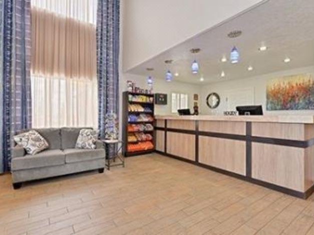 Photo of Livingroom in Cheyenne