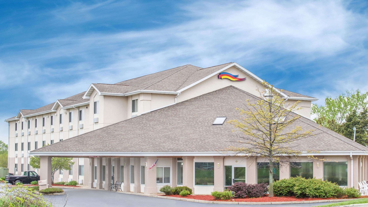 Photo of Buildings in Freeport