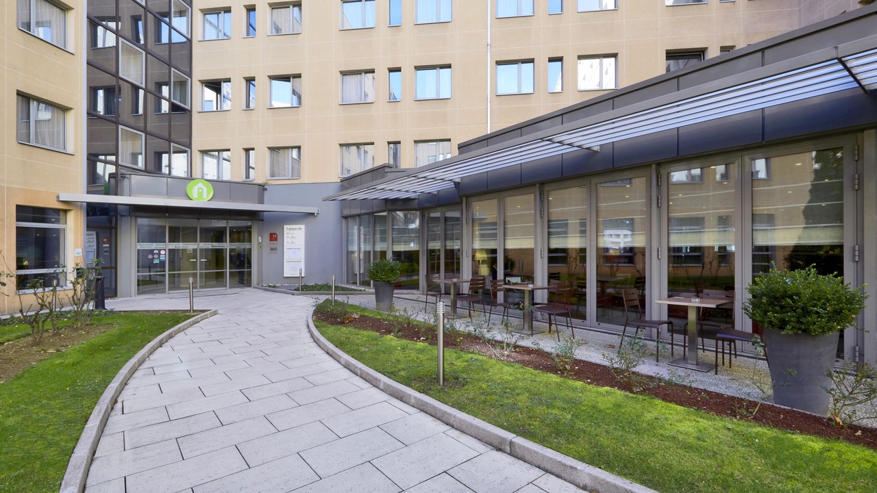 Photo of Buildings in Villette Gare