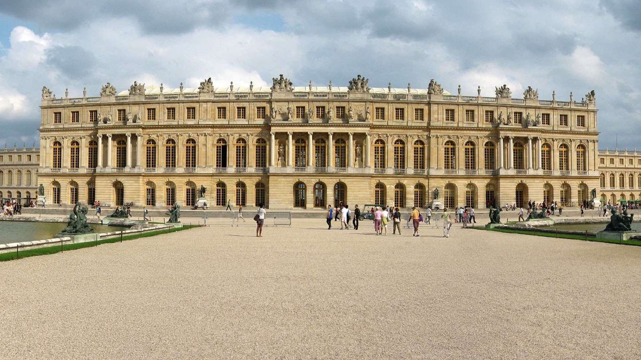 Photo of Buildings in Plaisir