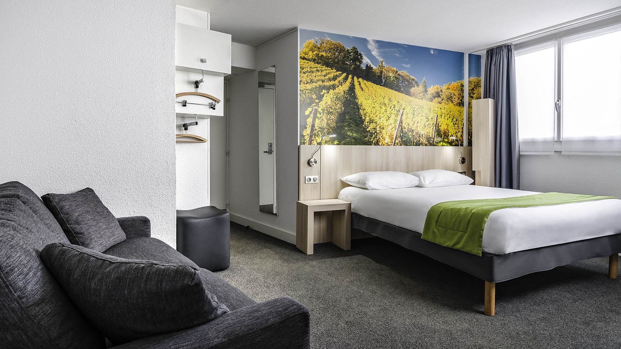 Photo of Others in Hincmar