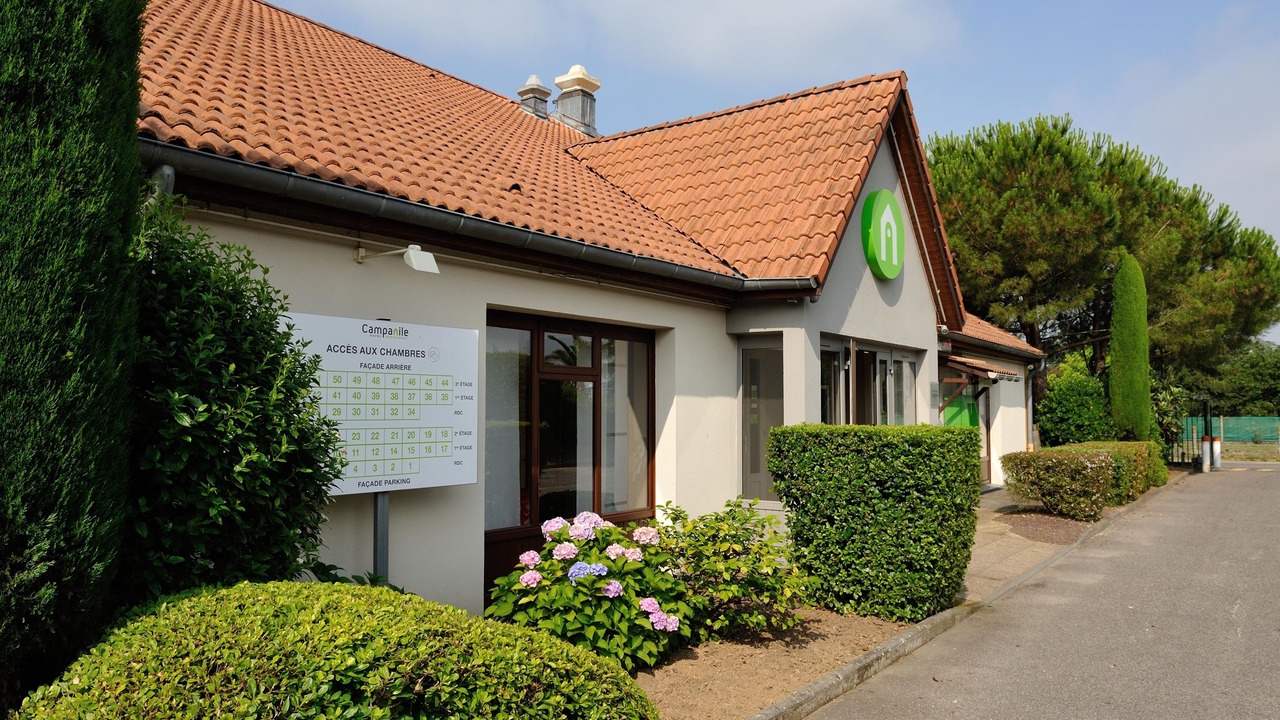 Photo of Buildings in Marmande