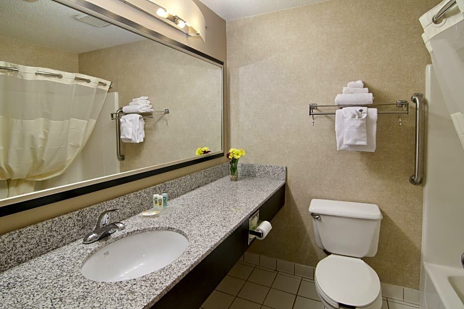 Photo of Bathroom in Mankato