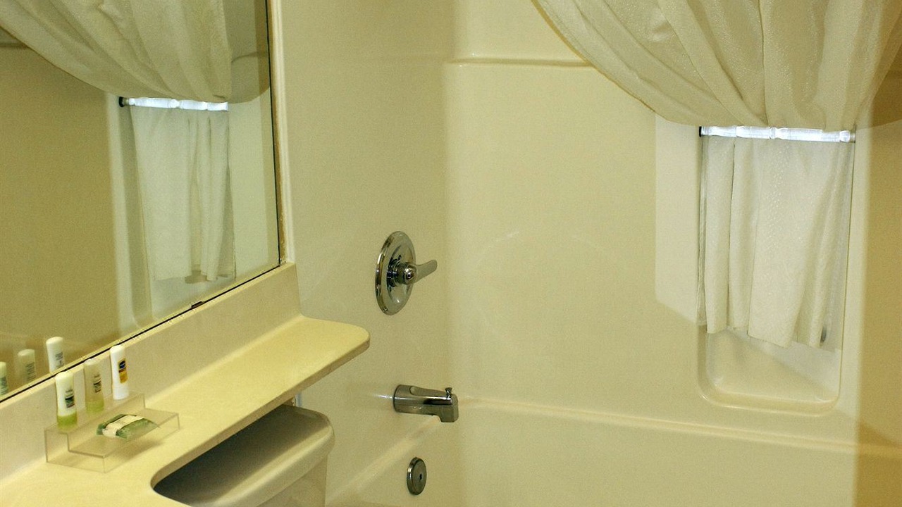 Photo of Bathroom in North Industrial