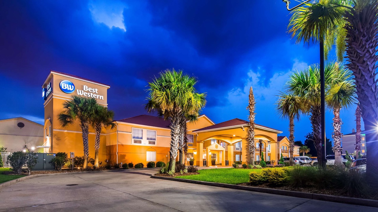 Photo of Buildings in Lafayette