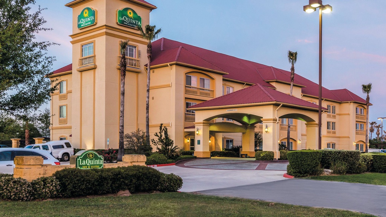Photo of Buildings in Tomball
