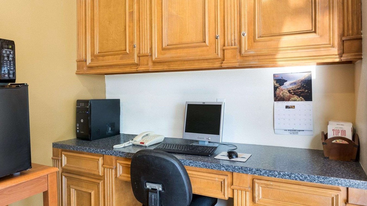 Photo of Kitchen in FM 1960