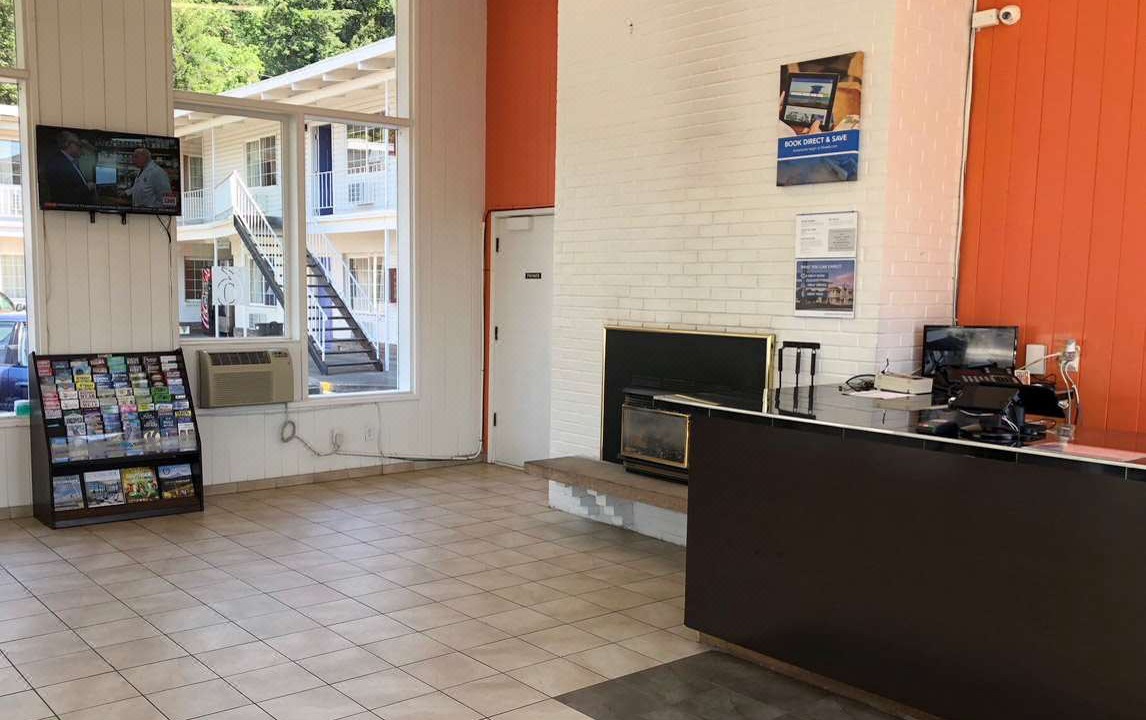 Photo of Livingroom in Carrolls