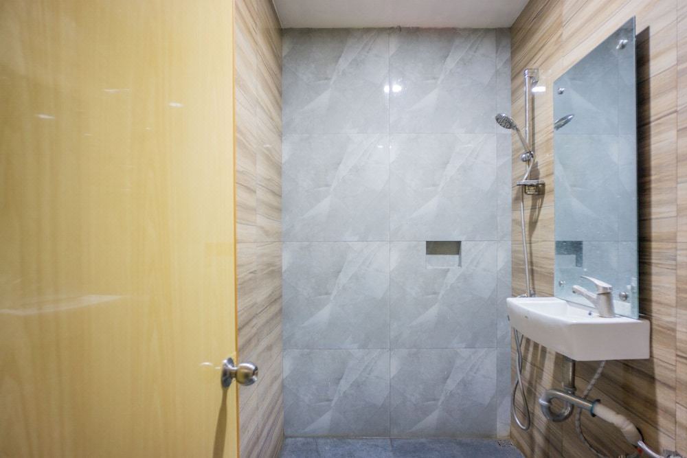 Photo of Bathroom in Lhokseumawe