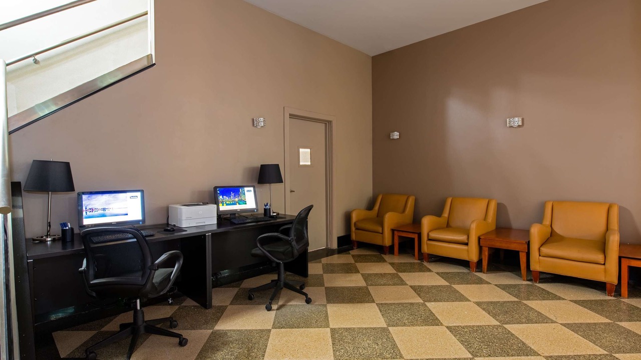 Photo of Livingroom in The Loop