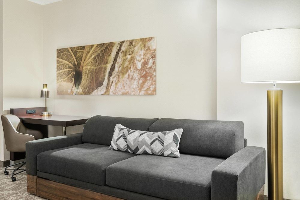Photo of Livingroom in Solon