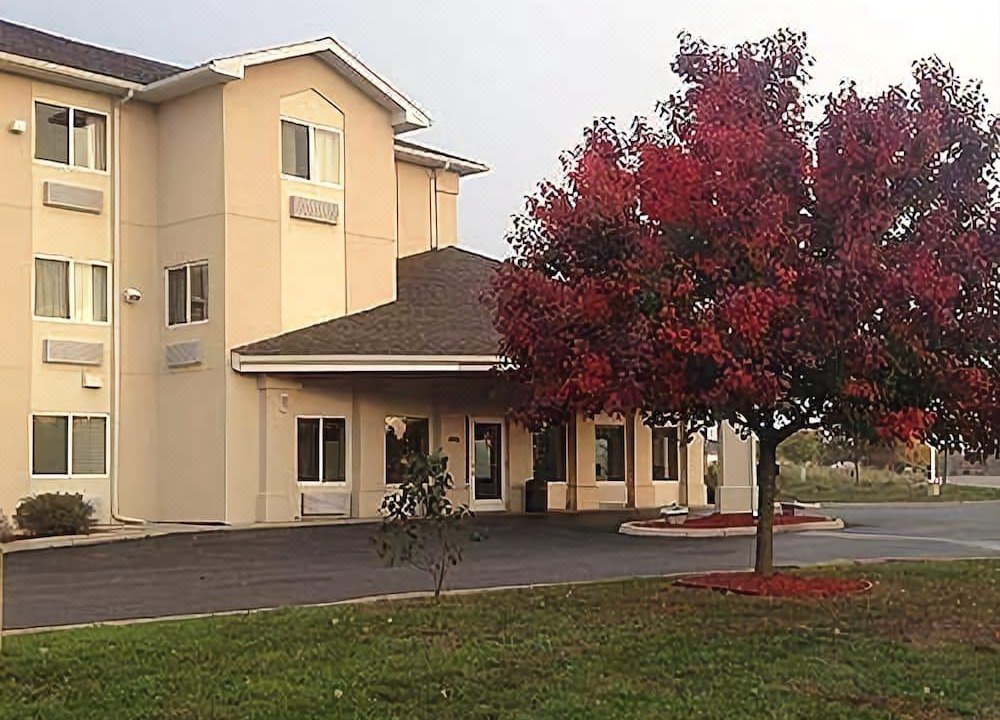 Photo of Buildings in DeWitt