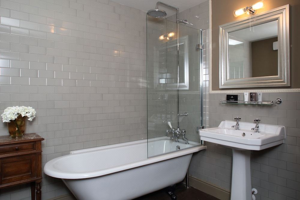 Photo of Bathroom in Abingdon