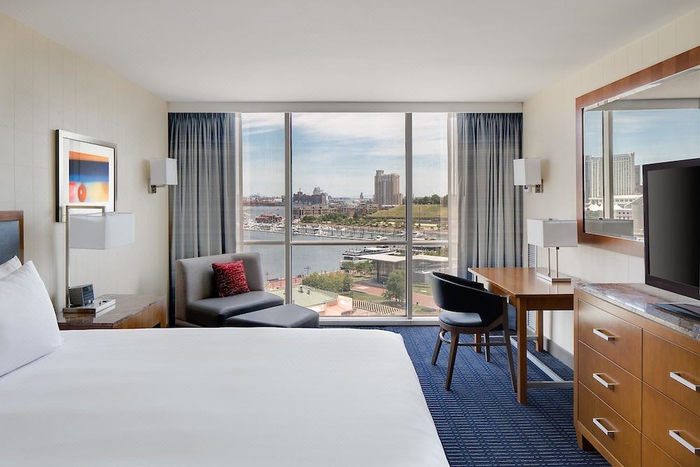 Photo of Livingroom in Downtown West