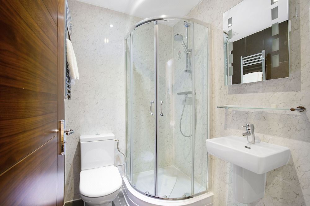 Photo of Bathroom in Lancaster Gate