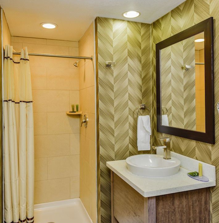 Photo of Bathroom in Niagara Falls