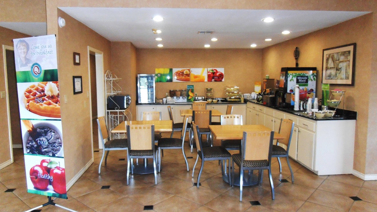 Photo of Livingroom in Carthage