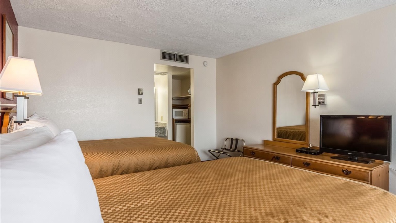 Photo of Bedroom in Luray