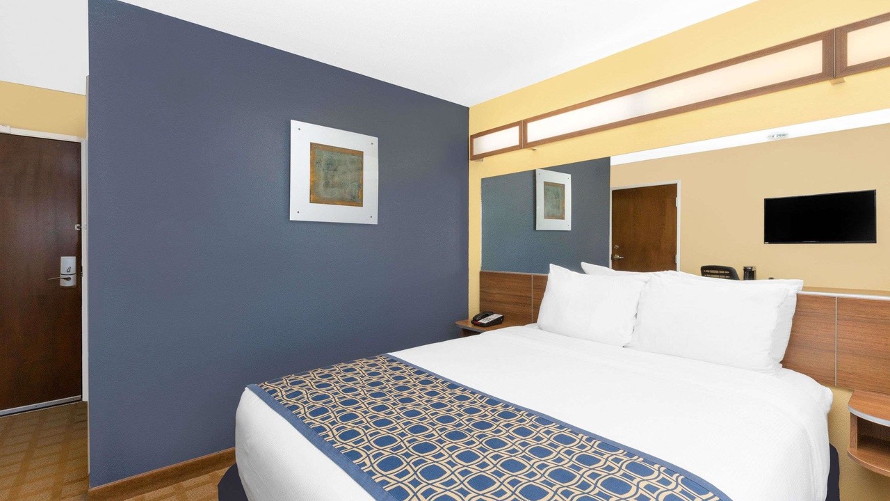Photo of Bedroom in Kearney