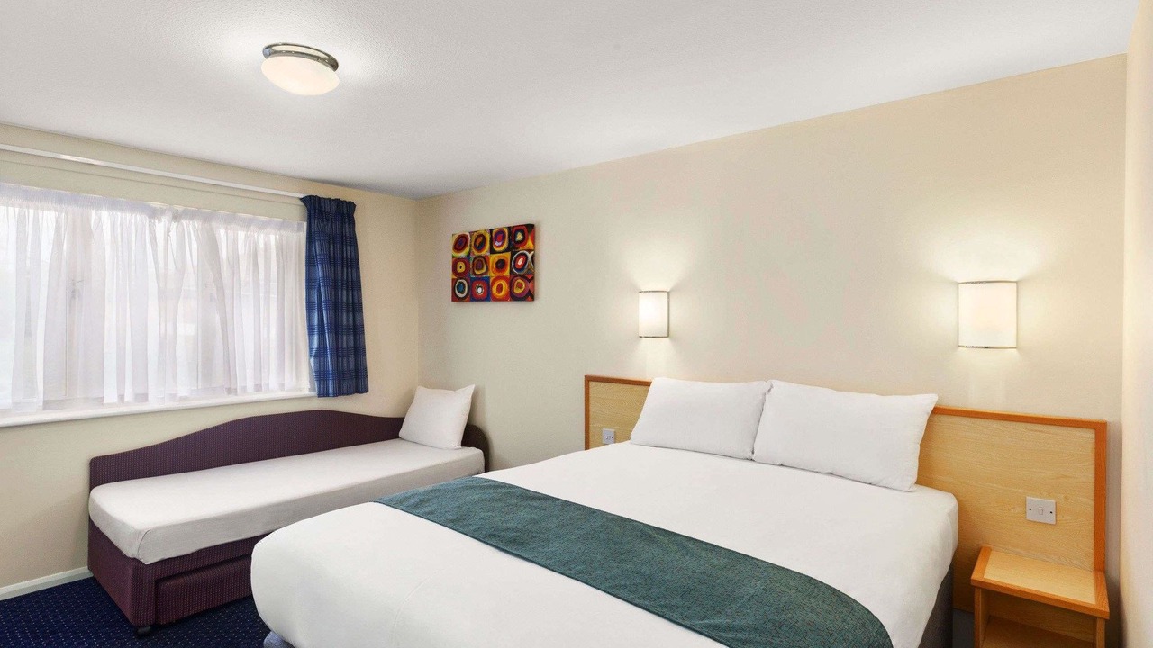 Photo of Bedroom in Wonston