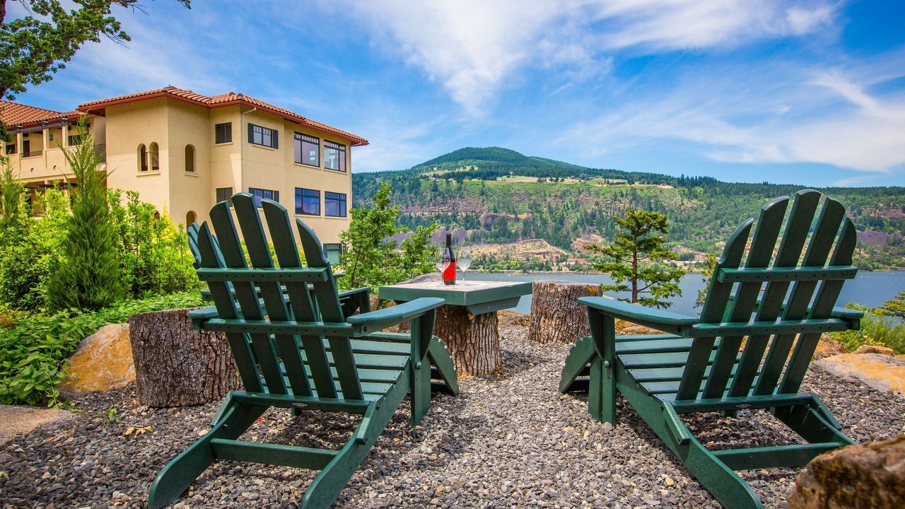 Photo of Others in Hood River