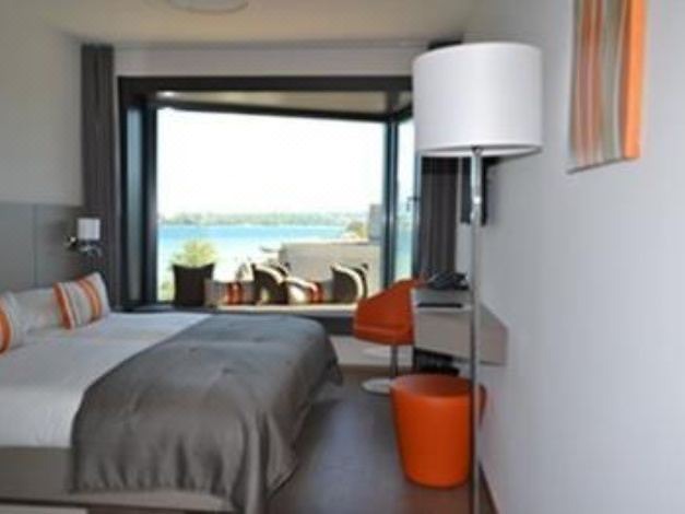 Photo of Bedroom in Versoix