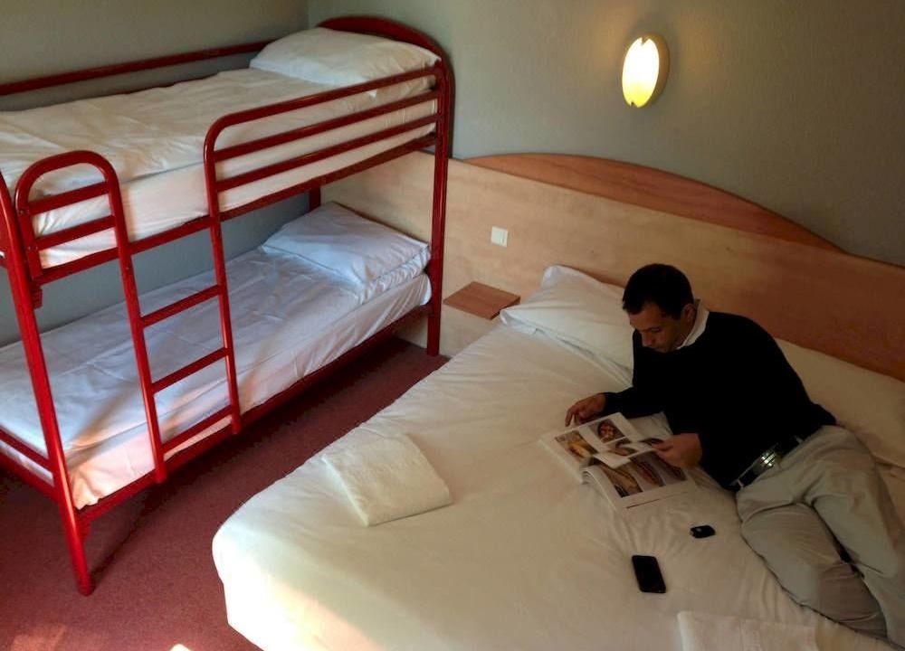 Photo of Bedroom in La Chapelle-Saint-Mesmin