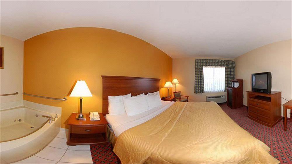 Photo of Bedroom in Mesquite
