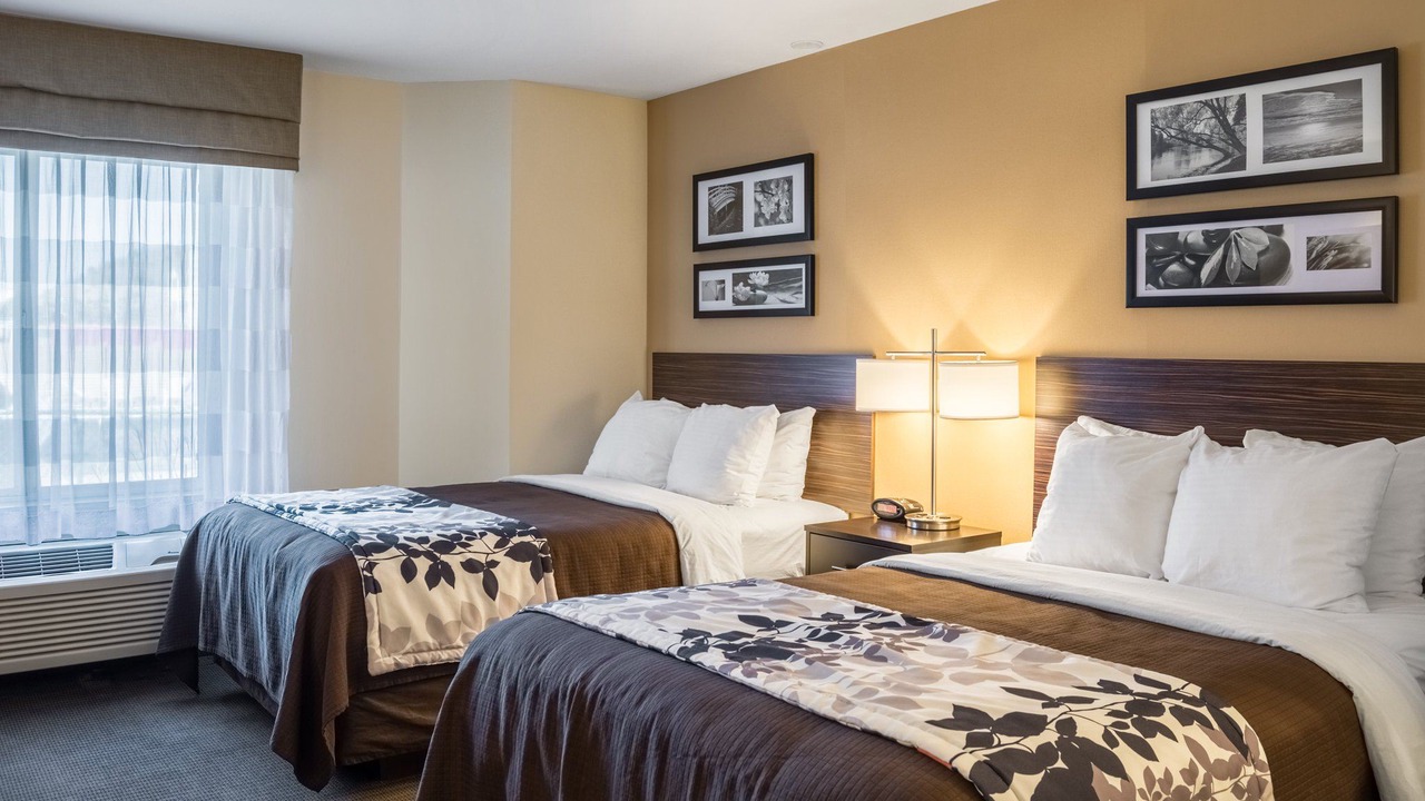 Photo of Bedroom in Mountain View District