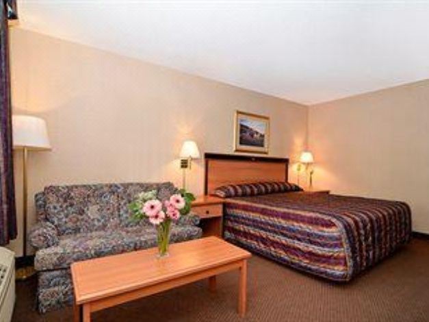 Photo of Bedroom in Banff Trail