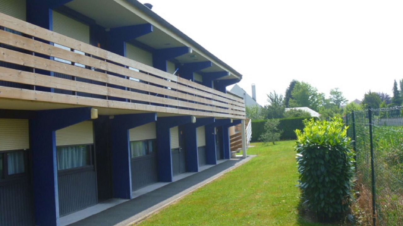 Photo of Buildings in Odos